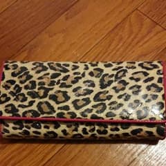 美品！ピンキーアンドダイアン長財布のサムネイル