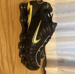 NIKE SHOX TL ブラック イエロー スニーカーのサムネイル