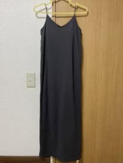 【新品】グレイル パット付きキャミワンピース チャコールのサムネイル