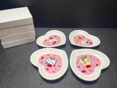 ロッテちいかわ当選品　ハートお皿４枚セット 新品非売品】ちいかわ ロッテ 懸賞当選品 ハートプレート 4枚フル