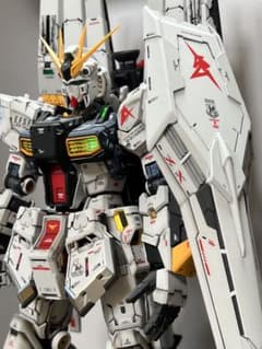 PGU 1/60 νガンダム LED 組込み完成品 - メルカリ