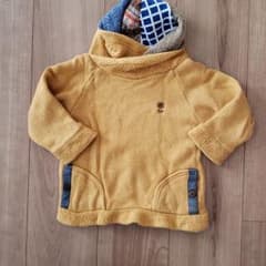 パーカー トレーナーのサムネイル