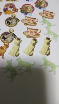同梱値引き❦手帳❥猫♡フレークシール♡黒猫❥白猫❥ティーカップ❥29枚のサムネイル
