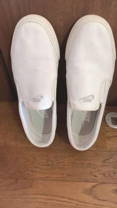 NIKEスニーカーのサムネイル