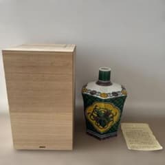 【空瓶】【木箱付き】九谷焼　青手吉祥文六角瓶 空瓶】【木箱付き】九谷焼 青手吉祥文六角瓶 - メルカリ