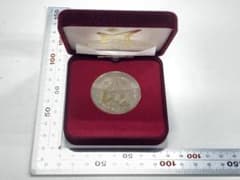 第12回アジア競技大会 記念メダル ケース付き 記念品 - メルカリ