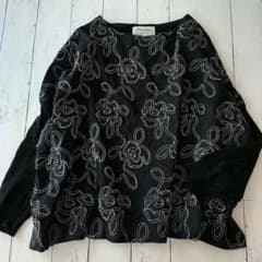 BEARDSLEY ビアズリー 刺繍 ニット切替 シルク リネン - メルカリ