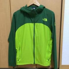 マウンテンパーカーのサムネイル