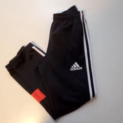 adidas 140センチのサムネイル