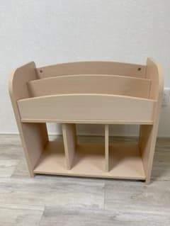 ルイ様専用　本棚　子ども用絵本ラックのサムネイル