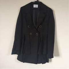 Delyleのペプラムトレンチコート！のサムネイル