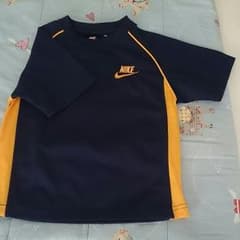 NIKEナイキ☆Tシャツ110のサムネイル
