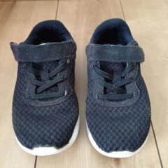 NIKE キッズスニーカー ブラック　19cmのサムネイル