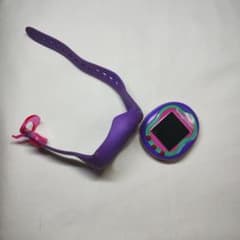 【商品】 たまごっちユニ 神経質な方はご遠慮ください 箱無し・説明書・充電器なしのサムネイル