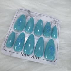 ターコイズブルー×クロスネイルチップ ※値引き中※のサムネイル