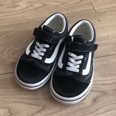 vans  スニーカー　18㎝　ブラック　キッズ　バンズのサムネイル