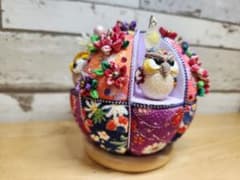 ちりめん細工　つまみ細工　ふくろう　置き飾りのサムネイル