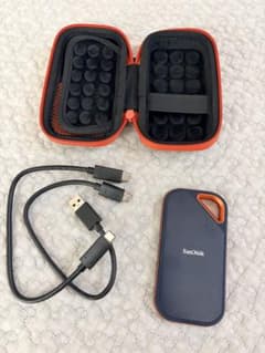 SanDisk Extreme Pro Portable SSD 1TB - メルカリ
