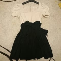 snidel ドレス 結婚式 二次会のサムネイル