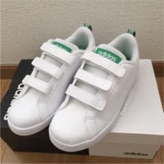 adidas アディダス 19cm新品未使用のサムネイル
