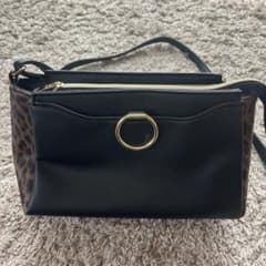 ⭐️ハニーズ バッグ⭐️のサムネイル