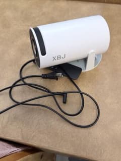 XBJ プロジェクター 本体 リモコン付きのサムネイル