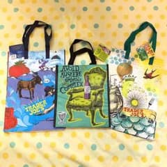 新品☆Trader joesエコバッグset☆タグ付のサムネイル