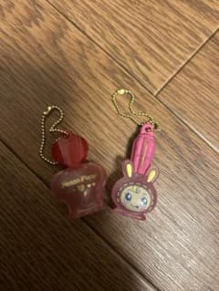 Mezzo Piano ウサギ キーホルダー 赤のサムネイル