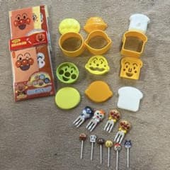 アンパンマン キャラ弁 デコレーション型抜き＆ピックセットのサムネイル