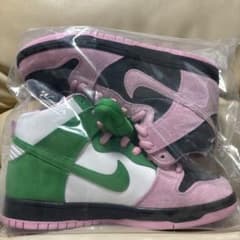 Nike SB DUNKのサムネイル
