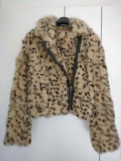 タイムセール‼️✨ ラビット✨リアルファーヒョウ柄✨のサムネイル