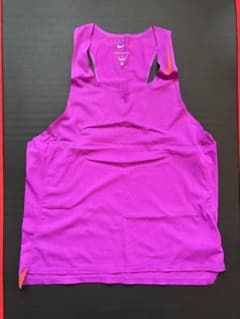 NIKE エアロスイフト　シングレット