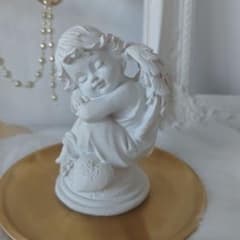 Thumbnail of ホワイト天使像