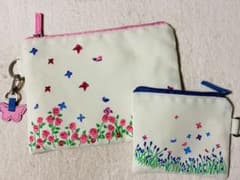 ロクシタン　ノベルティポーチのサムネイル