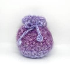 まんまる巾着　紫色　グラデーション　リフ編み　ハンドメイド　編み物のサムネイル