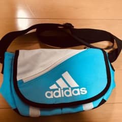 adidas アディダス ショルダーバッグのサムネイル