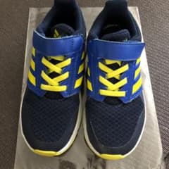 adidas アディダスファイト F36104 19.0cm スニーカー18cmのサムネイル