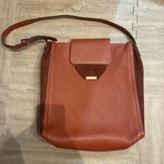 IACUCCI ショルダーバッグ レザー スエード ブラウン - メルカリ