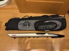 AKAI EWI4000S 電子管楽器のサムネイル