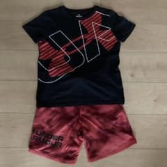 UNDERARMOUR Tシャツ、ハーフパンツ140セットのサムネイル