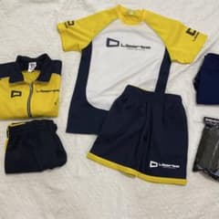 リベルタ サッカーユニフォーム6点セット - メルカリ