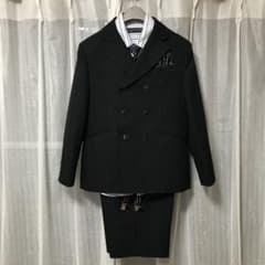 男の子 スーツのサムネイル