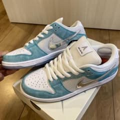 NIKE SB DUNK Low ダンクローのサムネイル