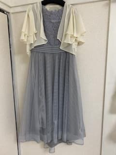 結婚式ドレスのサムネイル