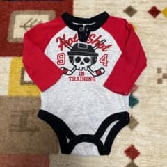 ロンパースのサムネイル