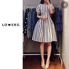 新品タグ付き♡ストライプワンピースのサムネイル