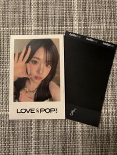 tripleS LOVE&POP トレカ　ニエンのサムネイル
