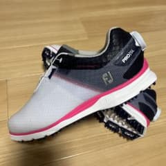 sale☆新品☆23.5cmフットジョイ（FOOTJOY） スパイクレスシューズのサムネイル