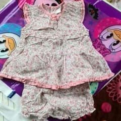 かわいい、ワンピと、パンツのセットのサムネイル