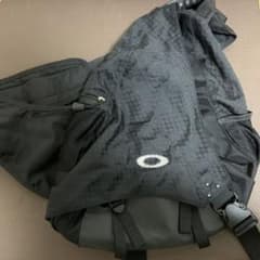 OAKLEY  オークリー  SANDBACK ワンショルダーバッグのサムネイル